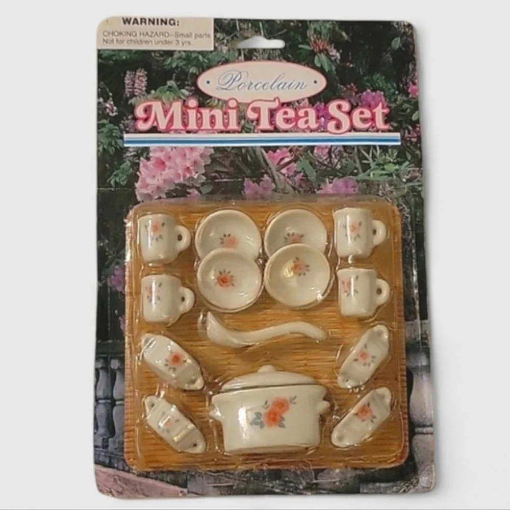 NEW in pkg Vintage Miniature 15-piece Porcelain Tea & Tureen Set